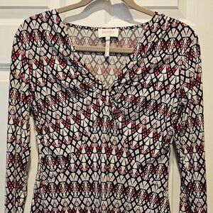 Like New Laundry Top